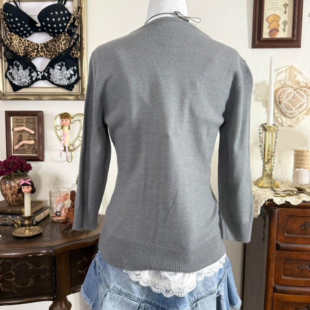 y2k dainty coquette girly grunge gray cardigan w floral rosettes - Picture 4 of 5